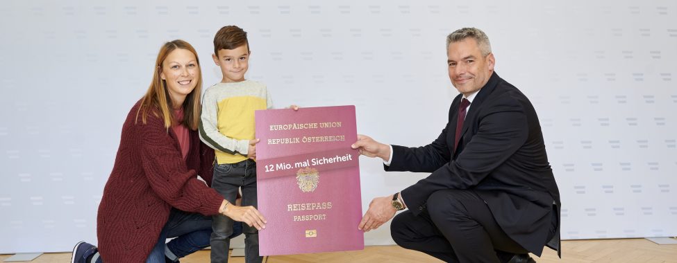 Übergabe_12-millionster-RP_Header